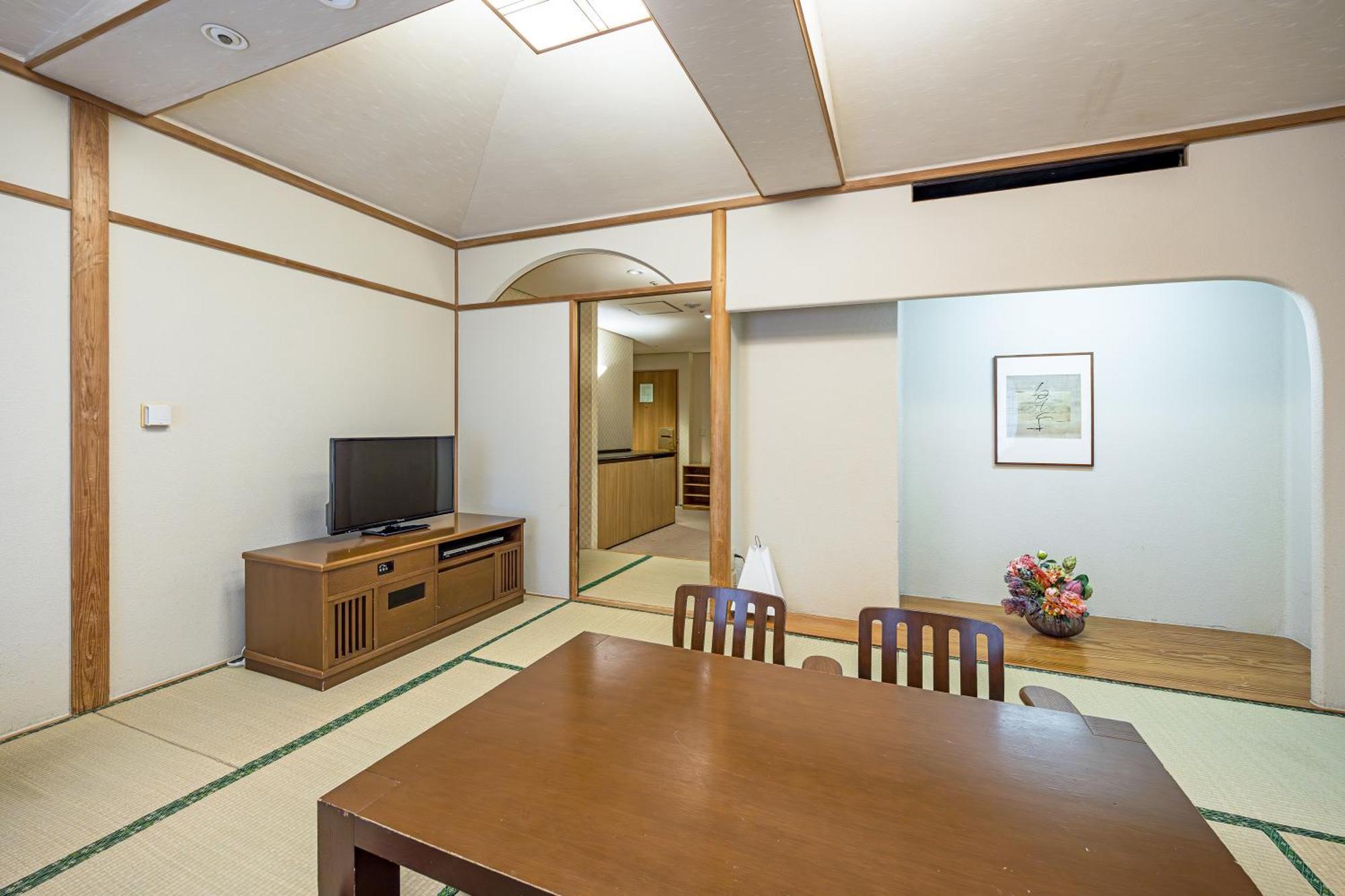 Hotel Okura Tokyo Bay Urayasu Exterior foto